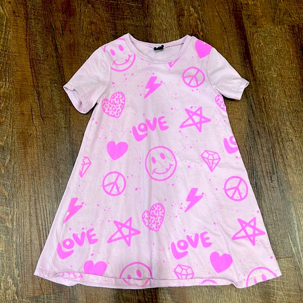 Pixie Lane Peace Love Lavender dress Size 7